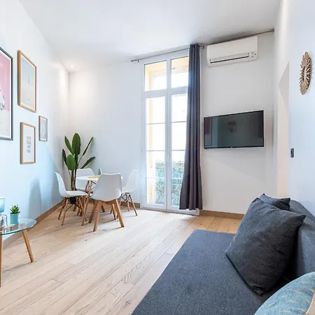 Garibaldi Square - Cosy 1bdr In The Old Town * Niza