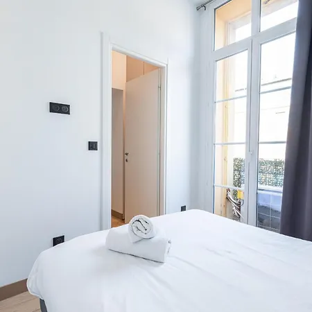 Garibaldi Square - Cosy 1bdr In The Old Town Apartment *